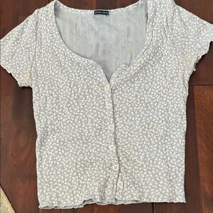 Brandy Melville Gray Floral Button-Down Shirt